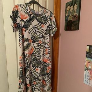 Tropical print LuLaRoe “Jessie” dress